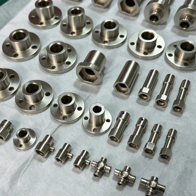cnc-parts-electroplating-finish - likundacnc.com CNC加工精密板类金属零件