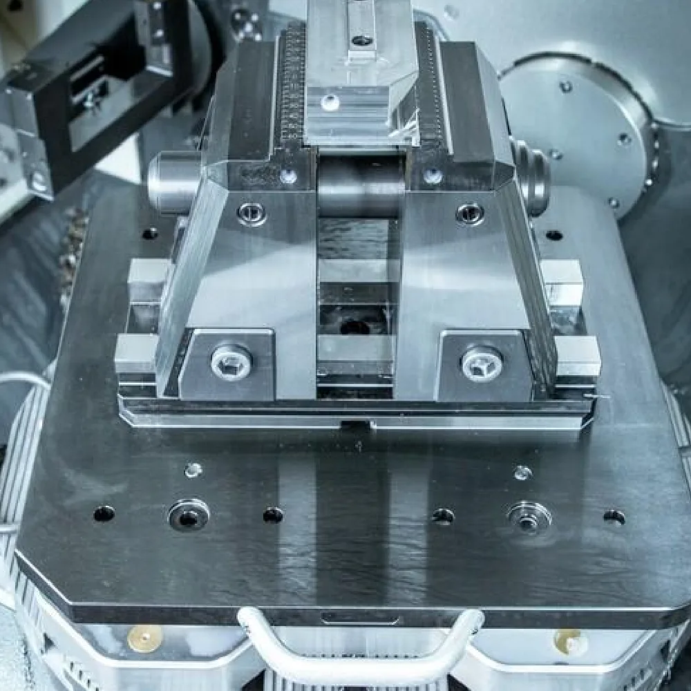 precision-cnc-fixtures-and-jigs-machining - likundacnc.com 用于制造领域的精密CNC加工工装夹具